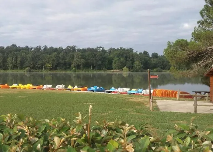 De 24 M2 à Barbotan-minimum 21 Nuits-climatisé #vacances#cure--lac Et Piscine à 1 Km Cazaubon